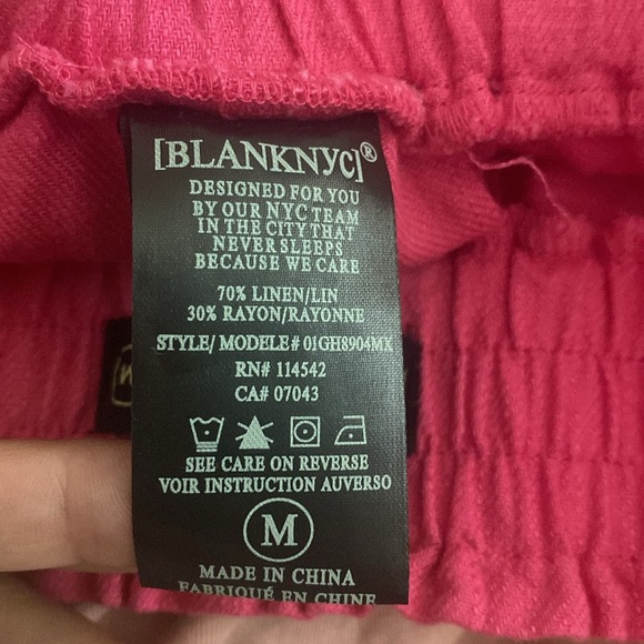 Pink linen blend shorts size medium - Picture 7 of 8